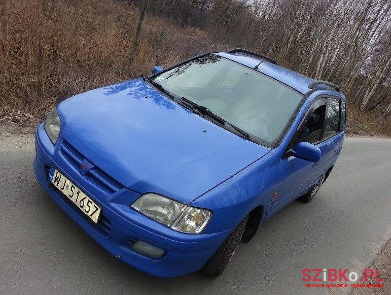 1999' Mitsubishi Space Star photo #2