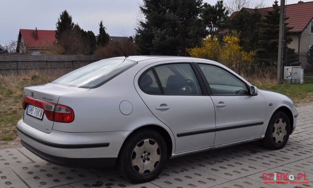 1999' SEAT Toledo photo #3