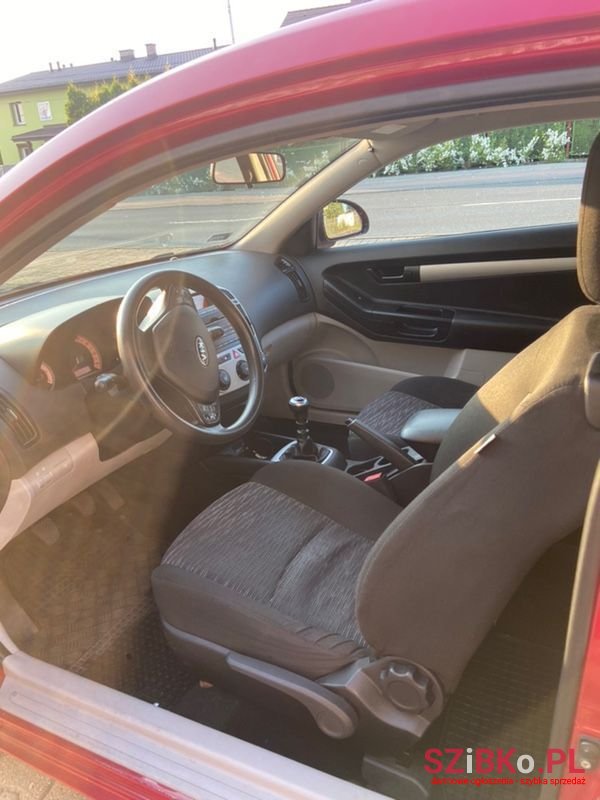 2008' Kia Pro Ceed photo #6