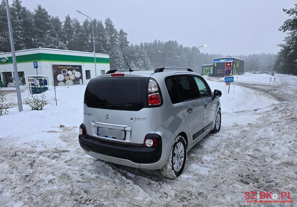 2012' Citroen C3 Picasso photo #4