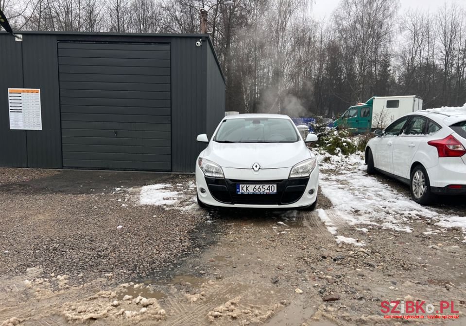 2010' Renault Megane photo #5