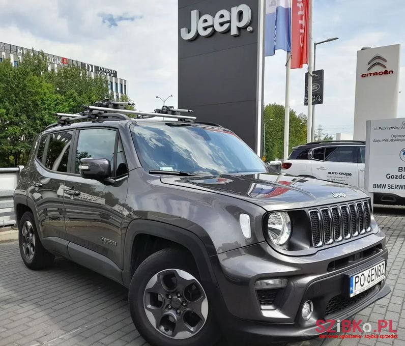 2017' Jeep Renegade photo #1