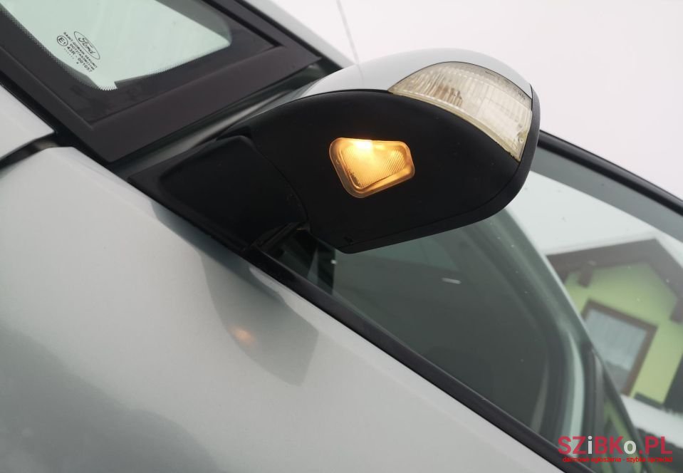 2004' Ford Focus C-Max photo #5