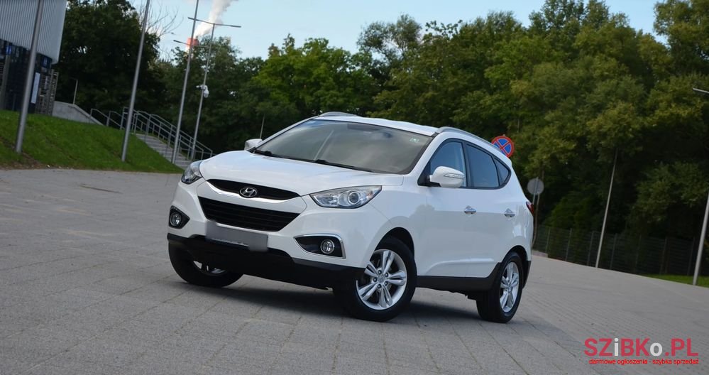 2012' Hyundai ix35 2.0 Premium 2Wd photo #2