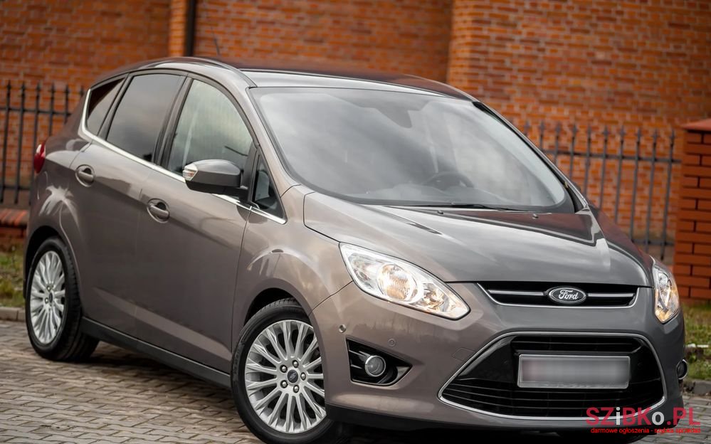 2013' Ford C-MAX photo #2