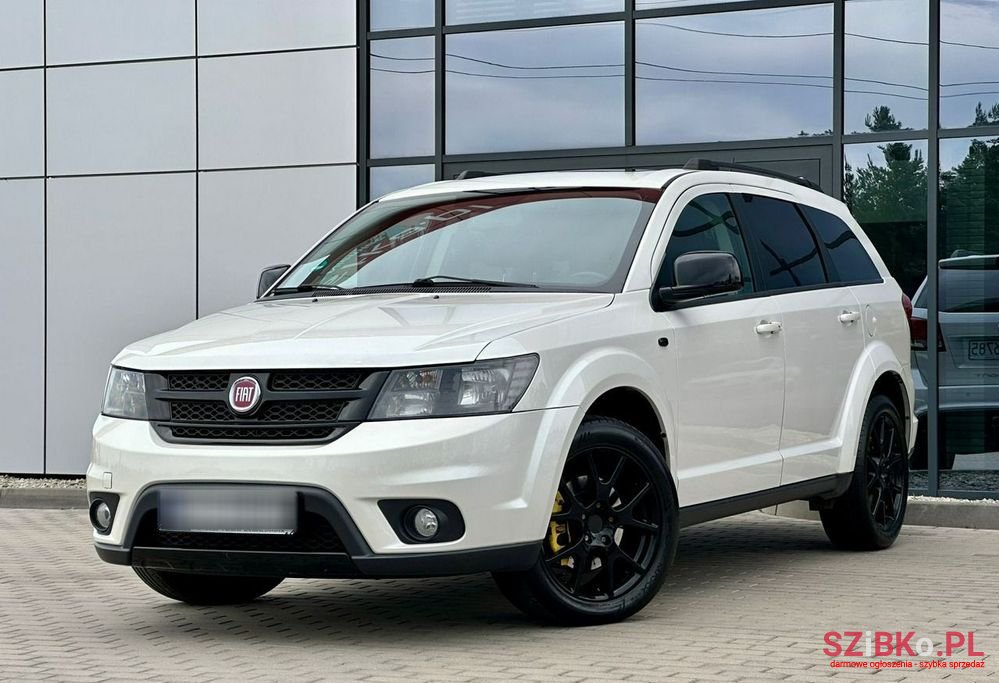 2015' Fiat Freemont photo #1