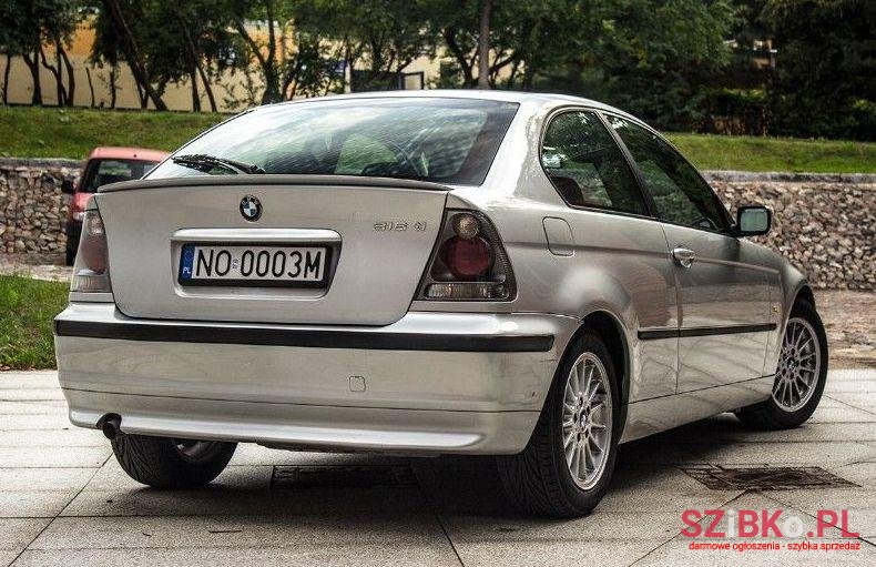 2001' BMW 316 photo #1