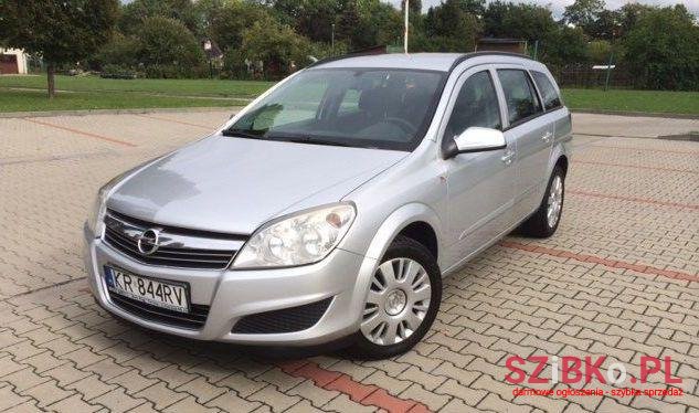 2007' Opel Astra photo #1