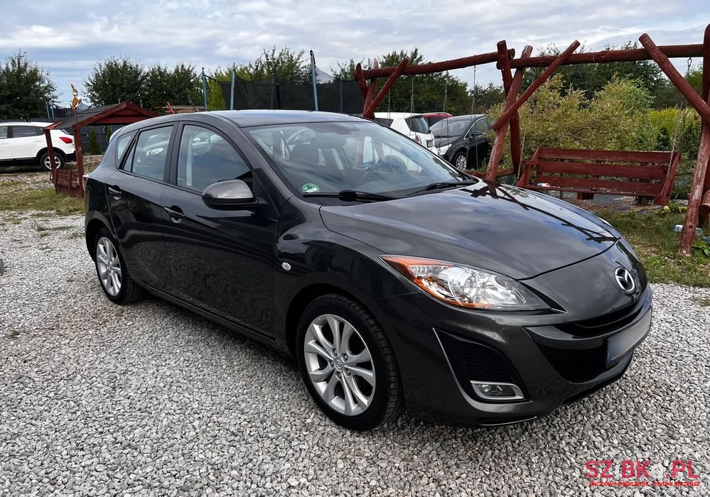 2011' Mazda 3 Exclusive photo #5