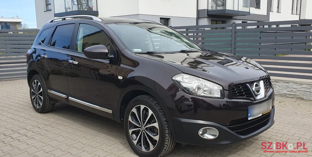 2011' Nissan Qashqai photo #1