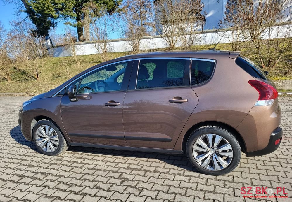 2014' Peugeot 3008 1.6 Hdi Style photo #2