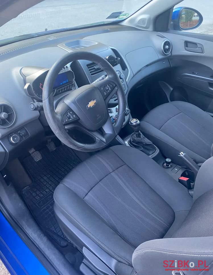 2011' Chevrolet Aveo 1.4 16V Lt photo #6