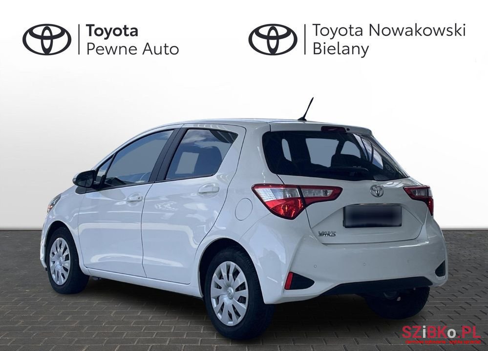 2018' Toyota Yaris photo #3