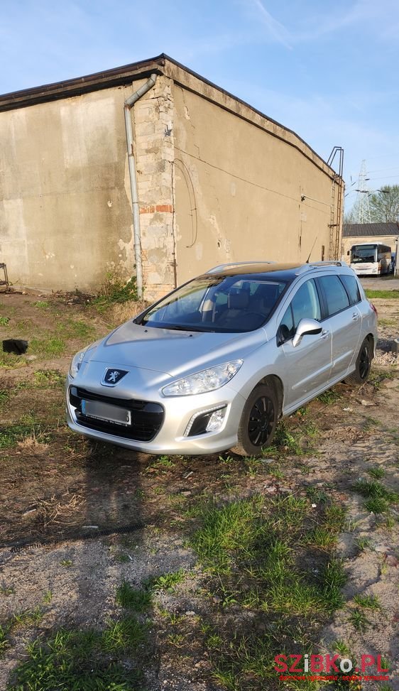 2011' Peugeot 308 1.6 Trendy photo #3