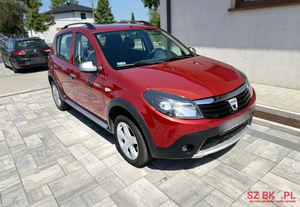 2011' Dacia Sandero Stepway photo #2