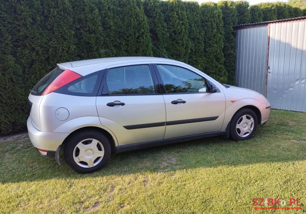 1999' Ford Focus 1.6 Ambiente photo #6