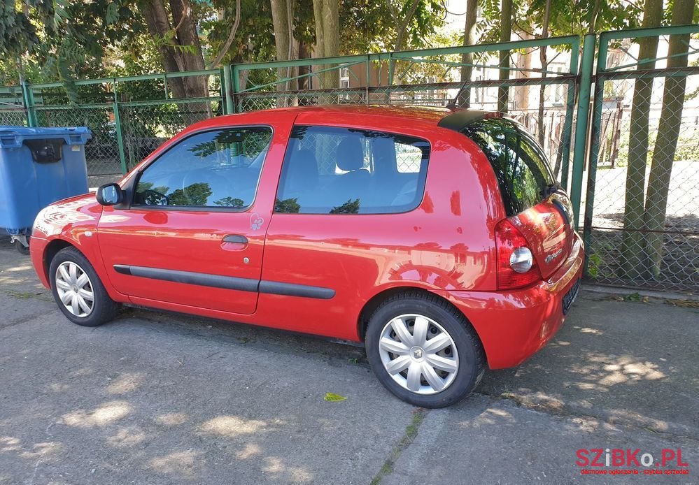 2007' Renault Clio 1.2 Campus Access photo #4