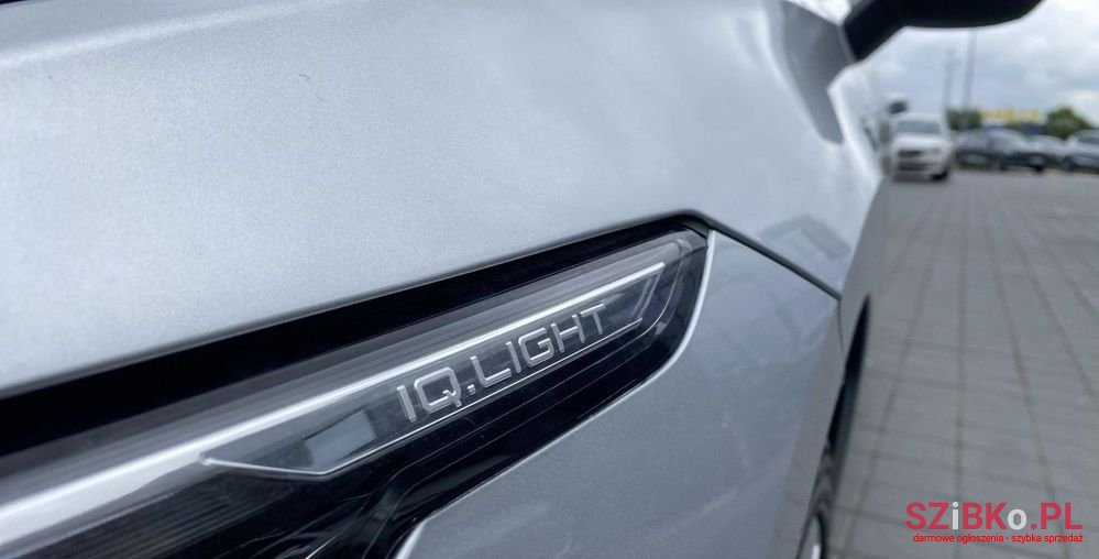 2024' Volkswagen Golf photo #5