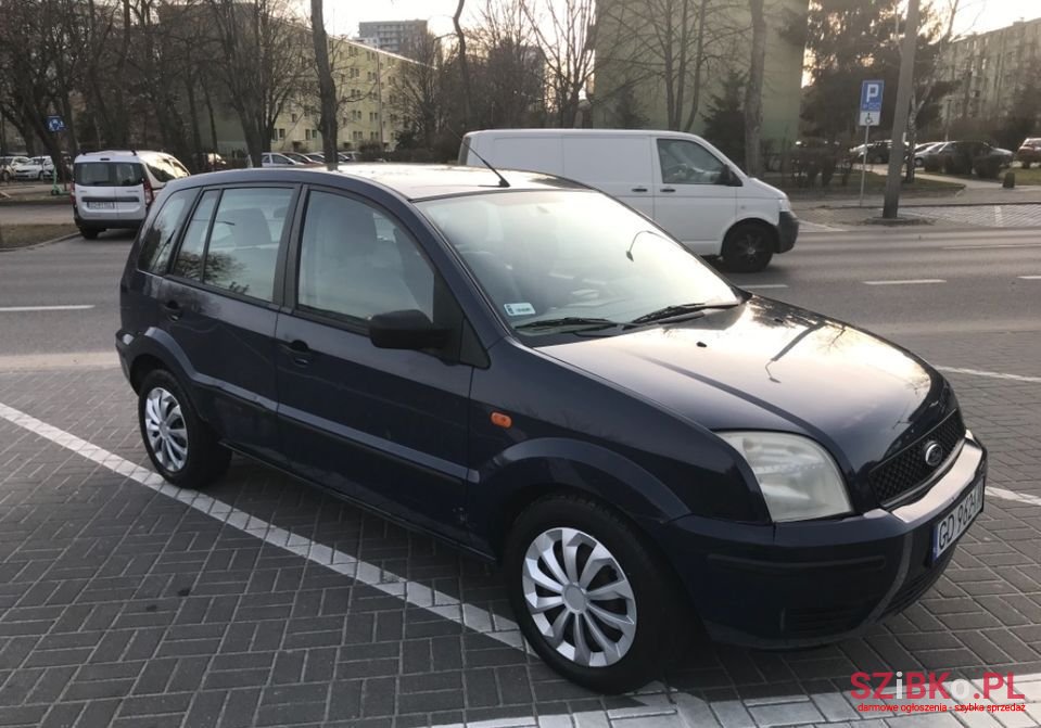 2003' Ford Fusion photo #1