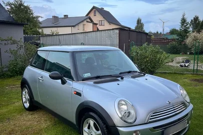 2005' MINI One Standard