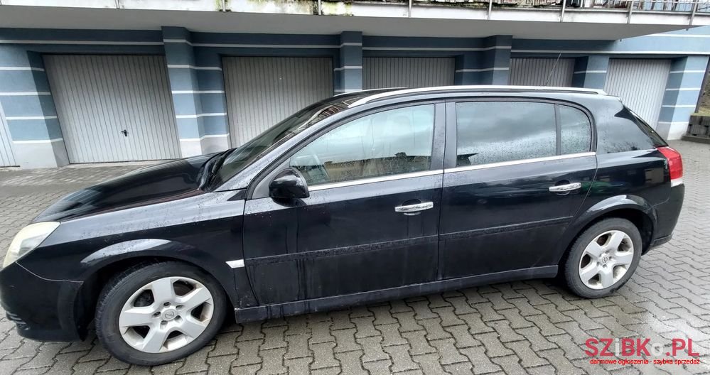 2008' Opel Signum 1.9 Cdti Cosmo photo #2