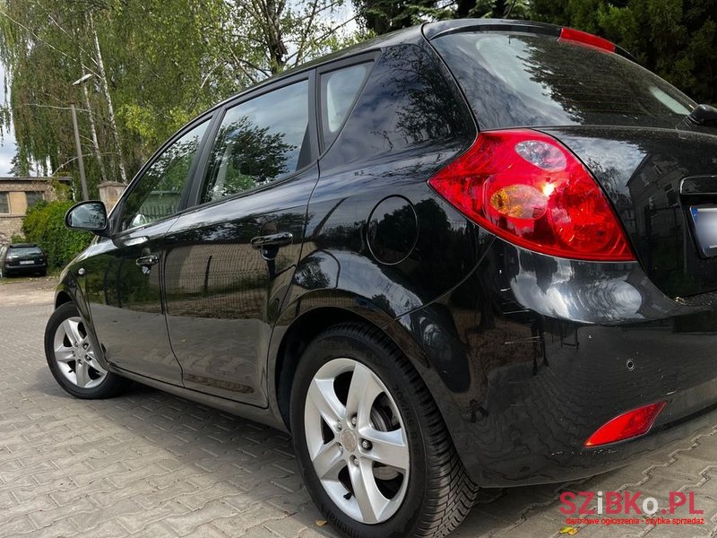 2007' Kia Ceed photo #3