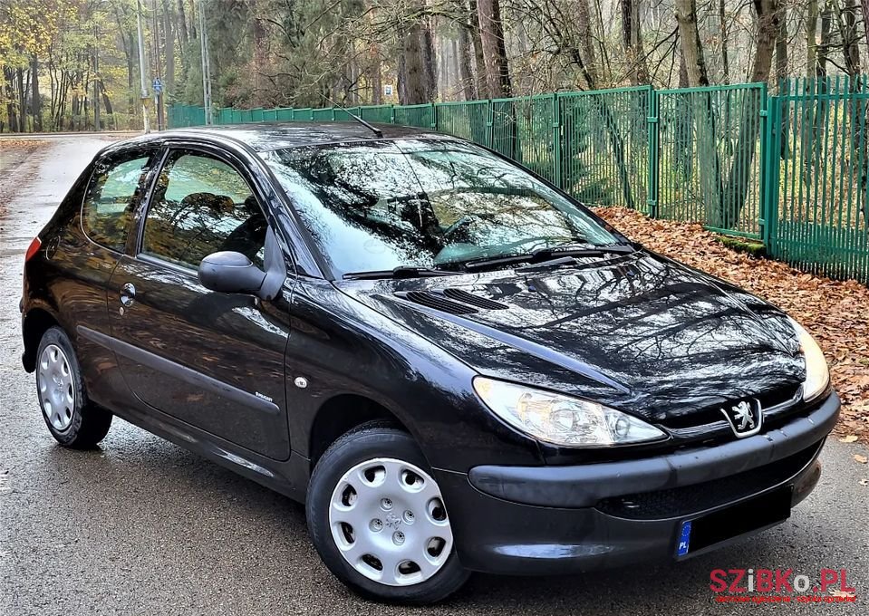 2005' Peugeot 206 photo #2