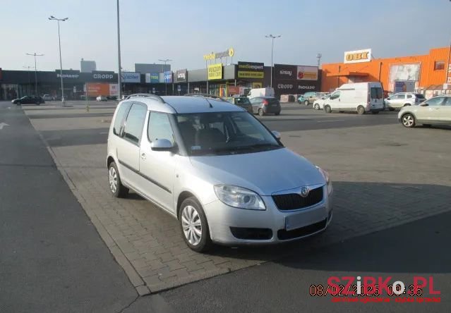 2008' Skoda Roomster photo #1