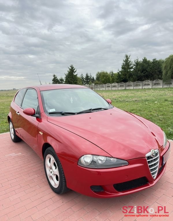 2009' Alfa Romeo 147 photo #1