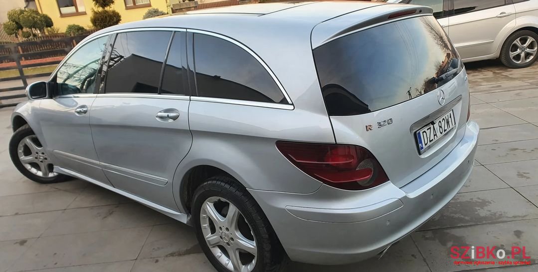 2006' Mercedes-Benz R-Class photo #3