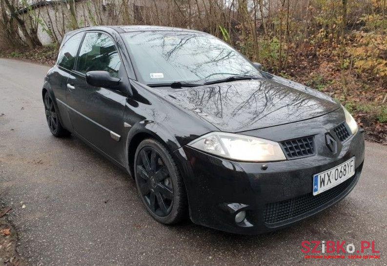 2005' Renault Megane photo #1