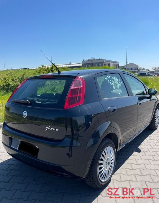 2006' Fiat Punto photo #4