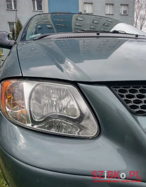 2005' Dodge Grand Caravan photo #5