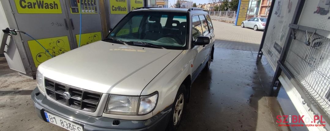 1999' Subaru Forester photo #1