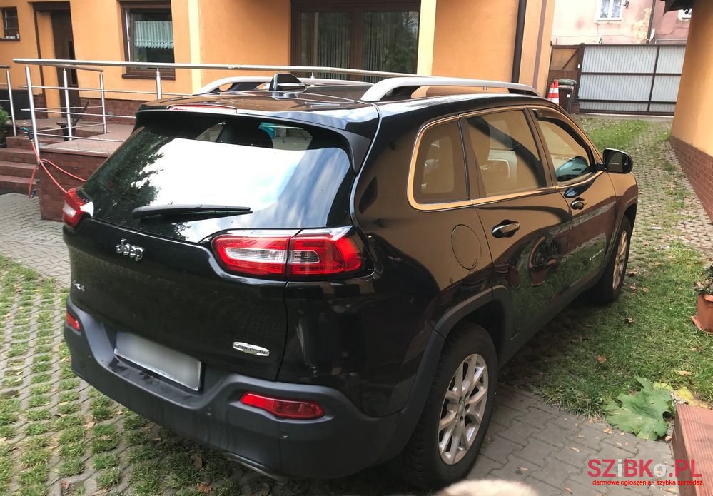 2015' Jeep Cherokee photo #2