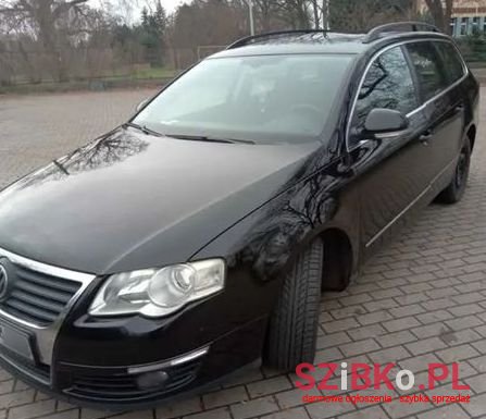 2006' Volkswagen Passat photo #5