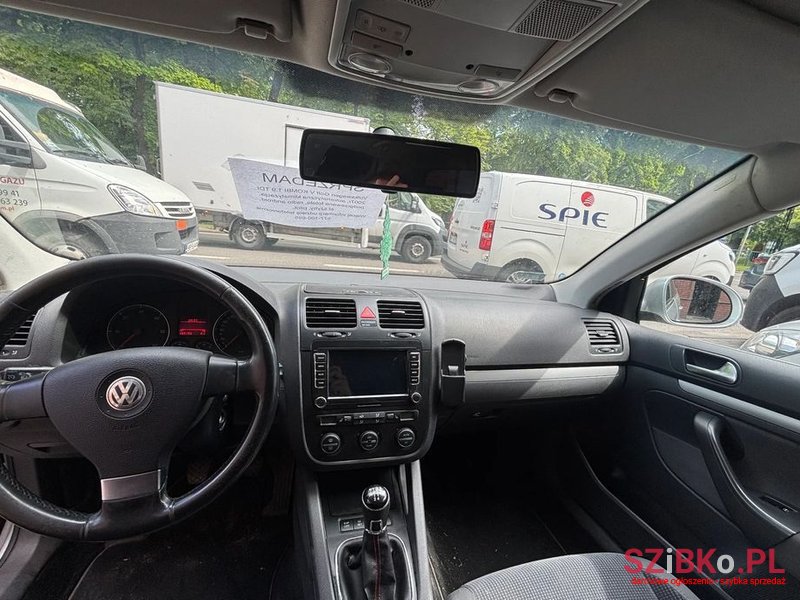 2007' Volkswagen Golf V 1.9 Tdi Trendline photo #5