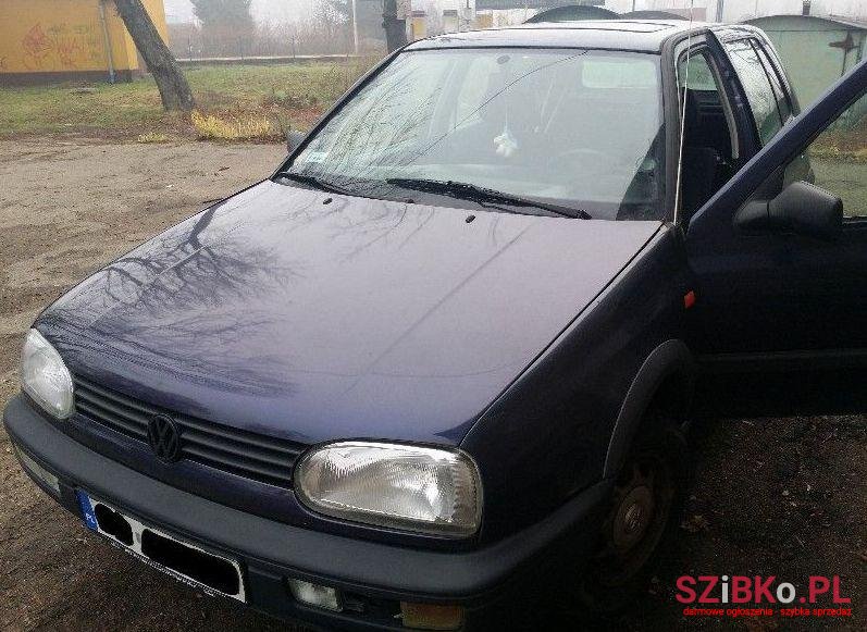 1992' Volkswagen Golf photo #1