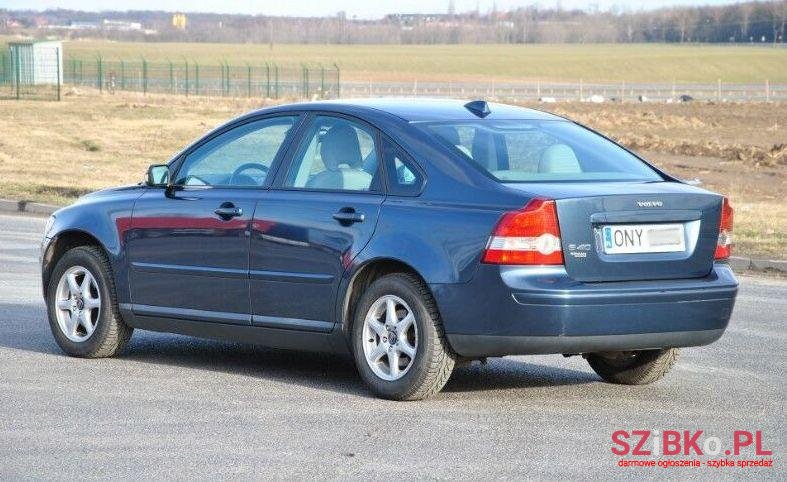 2005' Volvo S40 photo #1