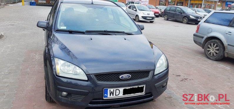 2007' Ford Focus photo #1