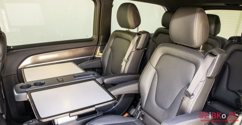 2021' Mercedes-Benz Klasa V photo #3