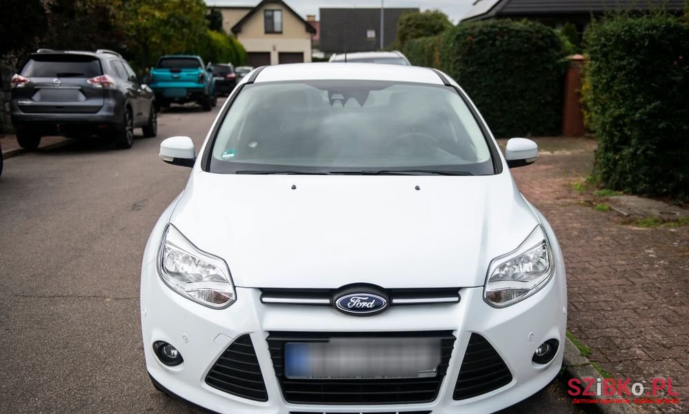 2013' Ford Focus photo #2
