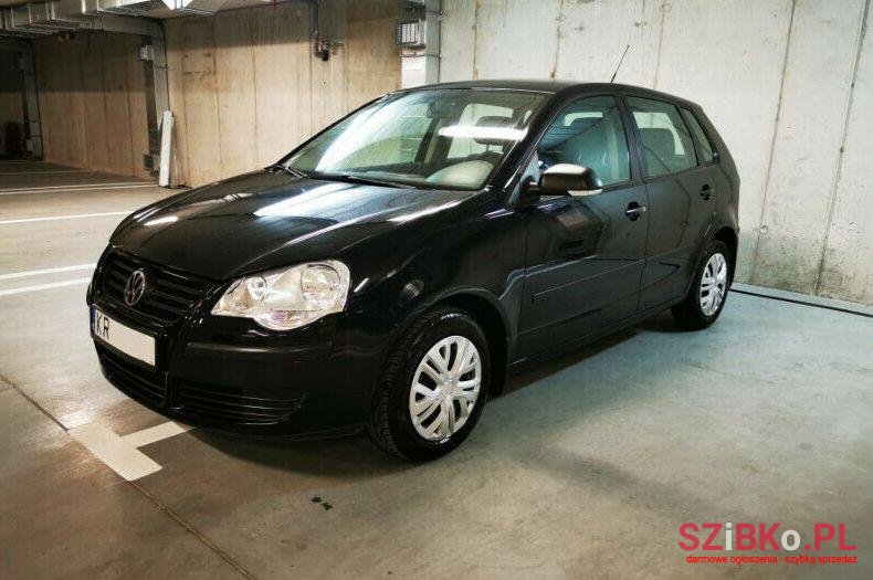 2008' Volkswagen Polo photo #1