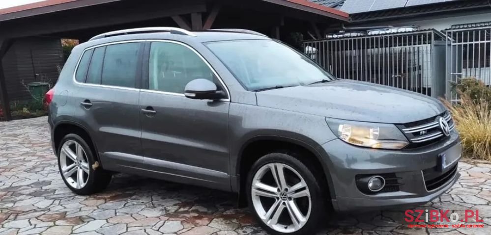 2013' Volkswagen Tiguan photo #2