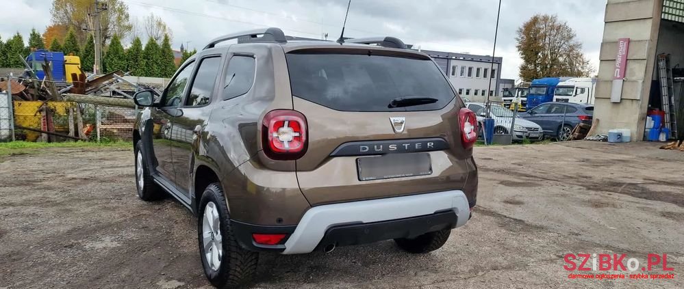 2020' Dacia Duster Essential photo #6
