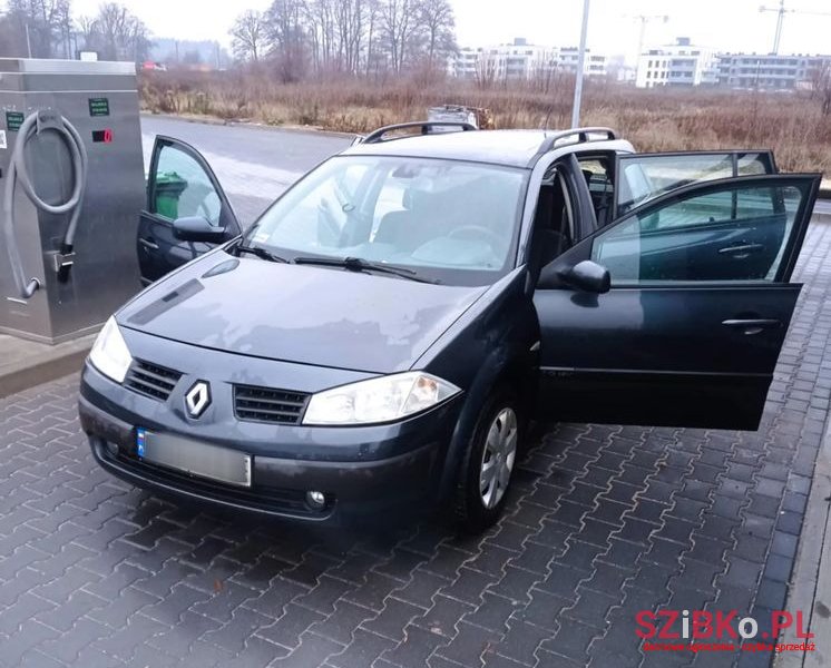 2005' Renault Megane photo #3