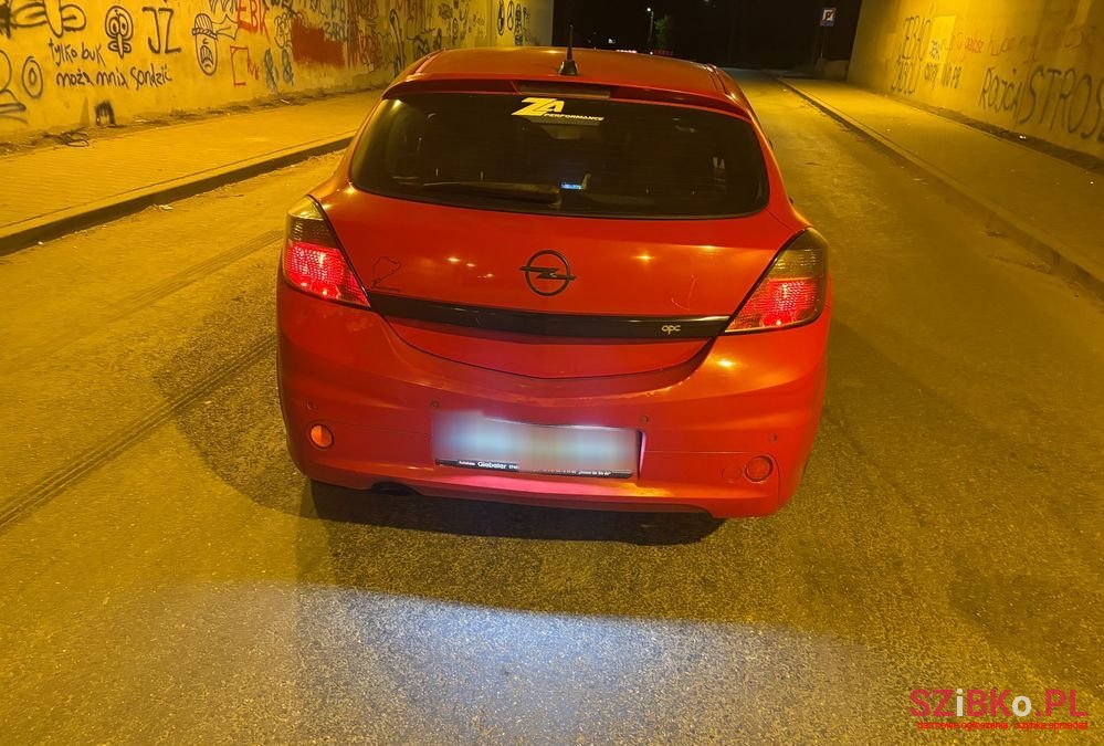 2008' Opel Astra 2.0 Turbo Opc photo #3