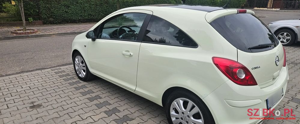 2011' Opel Corsa 1.4 16V Satellite photo #6