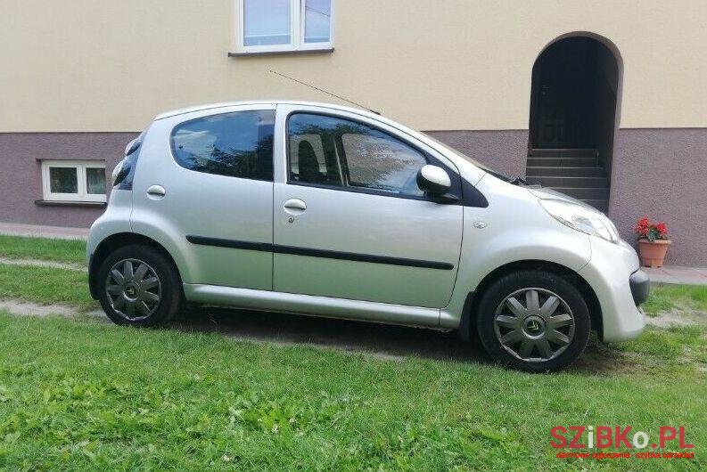 2008' Citroen C1 photo #1