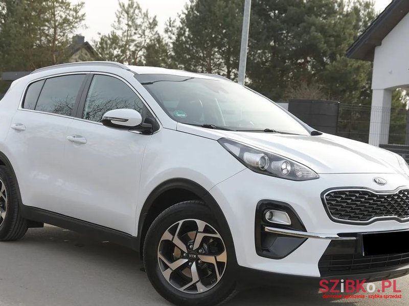 2020' Kia Sportage photo #3